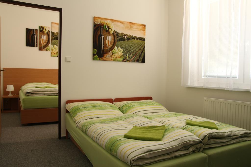 Penzion Bobule Stare Mesto  Стая снимка